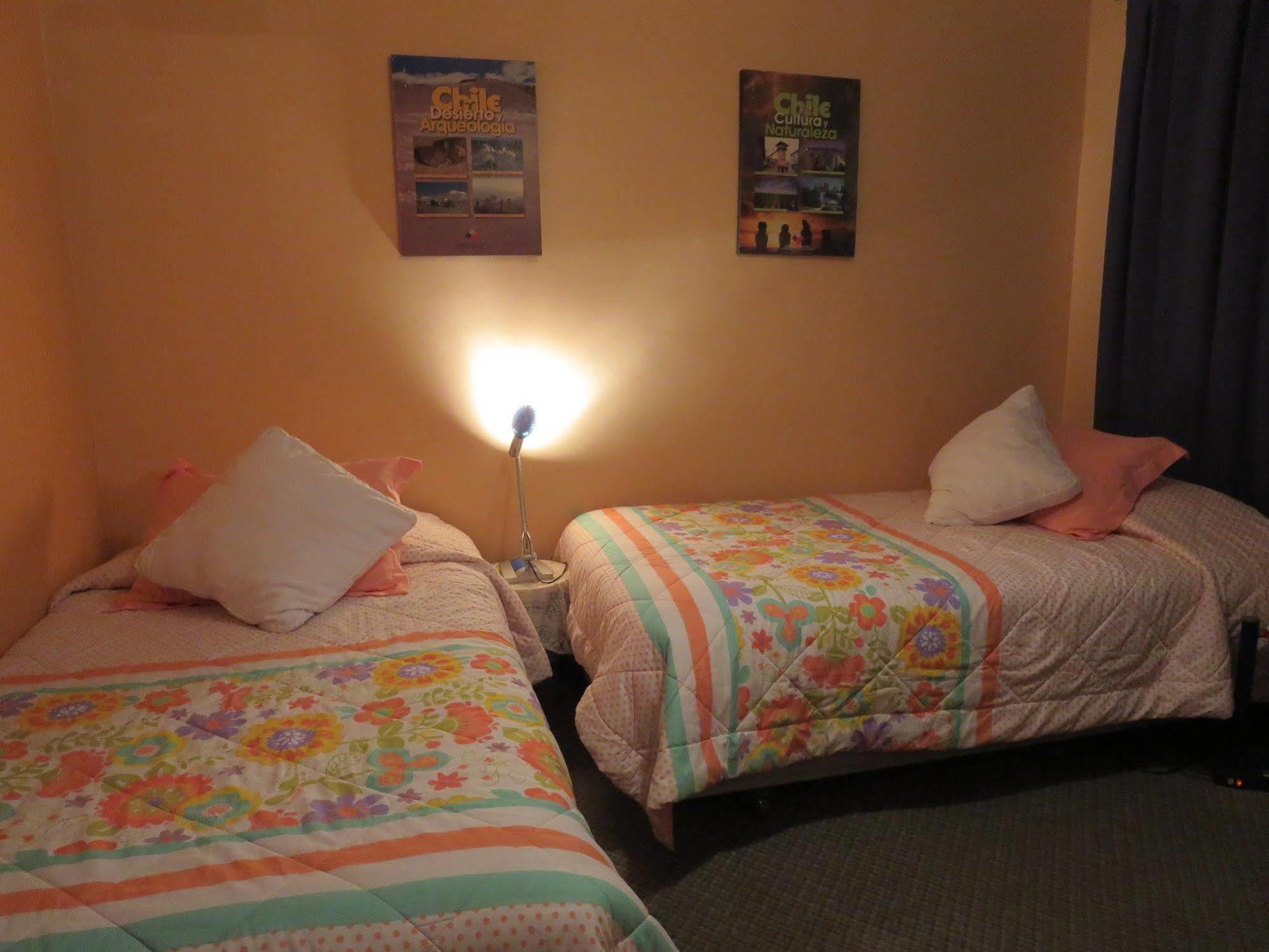 Marilu 'S Bed And Breakfast Hostel Сантьяго Екстер'єр фото